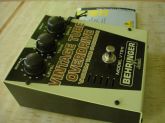 Pedal Overdriver Behringer Valvulado VT911